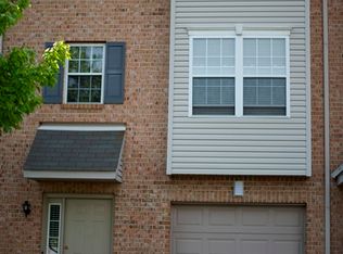 2785 Sequoia Dr, Macungie, PA 18062