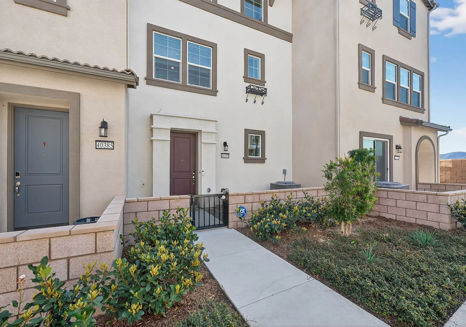 Modern 2-Bedroom Temecula Condo with Two-Car Garage — Photo 3