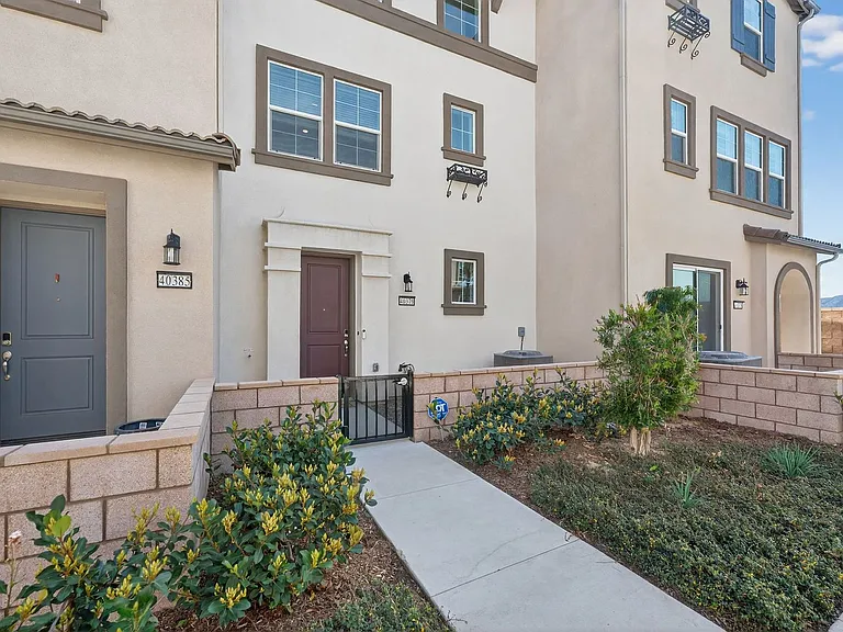 40379 Melrose Dr — Photo 3