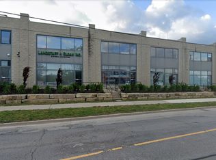 300 New Toronto St #5, Toronto, ON M8V 2E8