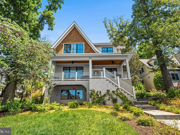 1711 N Inglewood St, Arlington, VA 22205