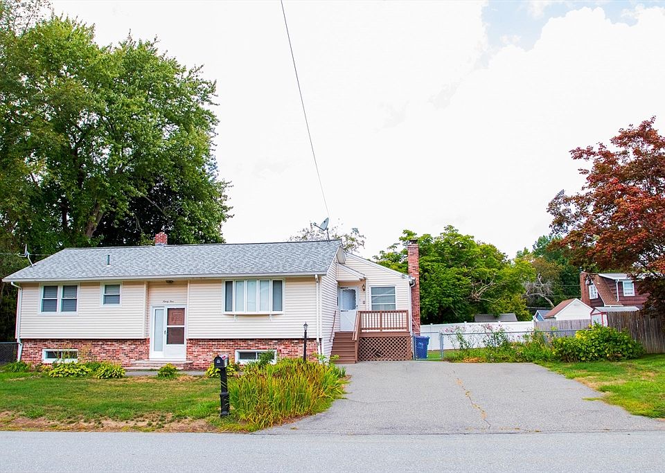 1st image of 94 Tanglewood Dr