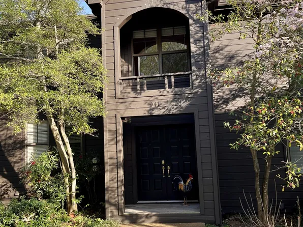 941 Harpeth Trace Dr, Nashville, TN 37221