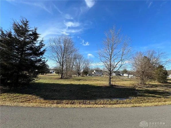 1676 Oder Dr, Fayetteville, OH 45118