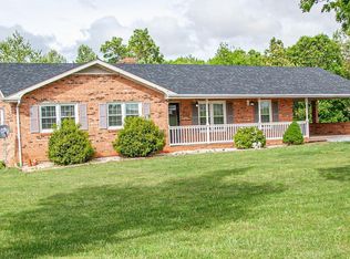 976 New Chapel Rd, Rustburg, VA 24588