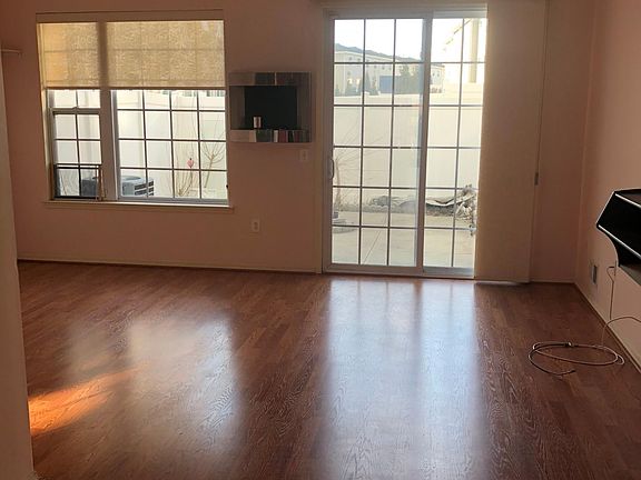 3rd image of 229 Surf Dr #139A