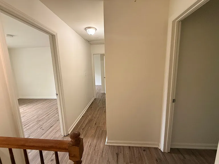 8720 Mornington Dr — Photo 11