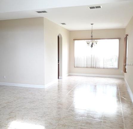 3rd image of 3931 Coastal Breeze Dr