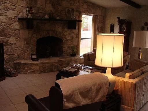 2nd image of 1411 PLUMERIA DR
