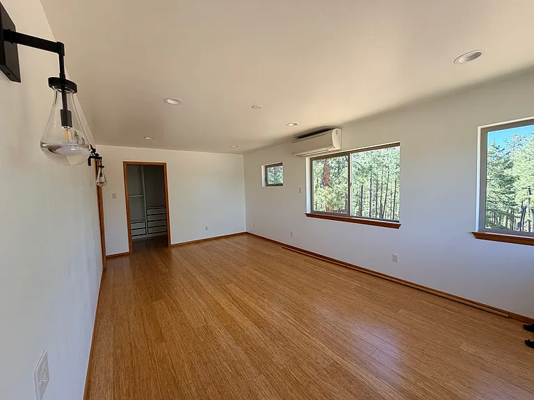 2900 Arizona Ave — Photo 16