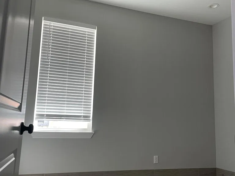 505 Pierre St — Photo 10
