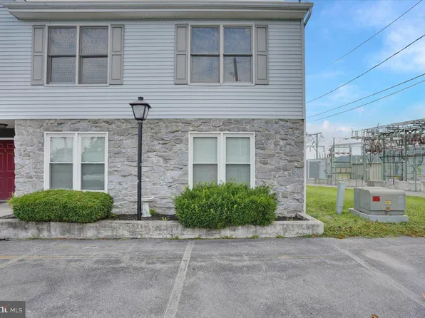 711 Hill Rd APT G, Wernersville, PA 19565