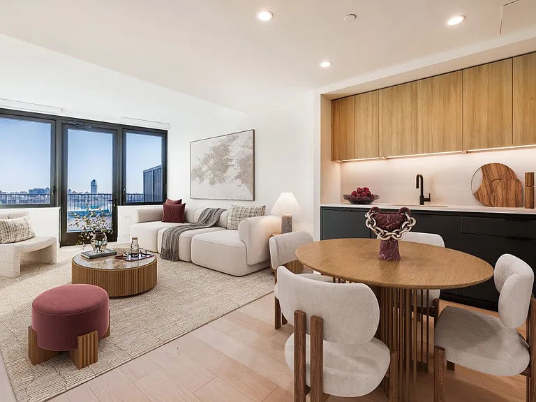 11 Ocean Pkwy #Penthouse 102 — Photo 3