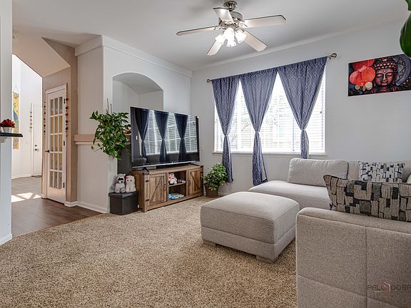 5th image of 1252 Townes Cir