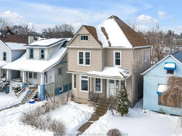 444 Elliott St W, Windsor, ON N9A 5Z2