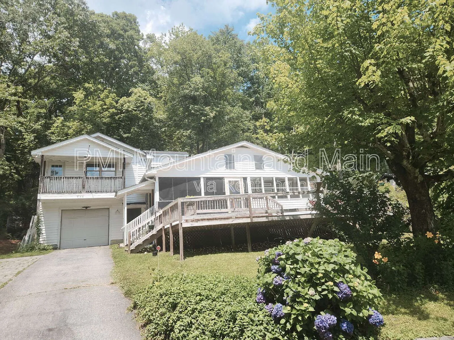 3 bed, 2.0 bath, $1,995 — Photo 3