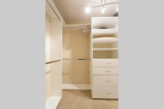 22639 Oakcrest Ct #A — Photo 14