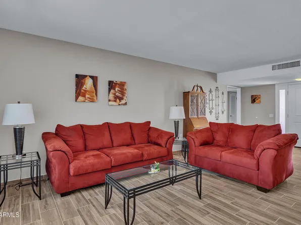 10232 W SUTTERS GOLD Lane, Sun City, AZ 85351