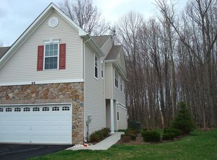 89 Haddon Ct, Pennington, NJ 08534