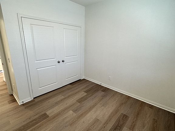 4th image of 169 S Lassen Ave