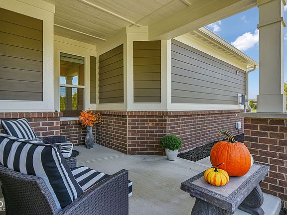 5th image of 4990 Eldon Dr