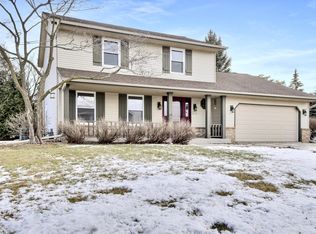 N104W15929 Hedge Way, Germantown, WI 53022