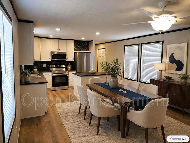 3 bed, 5.0 bath, 1120 sqft, $1,049 — Photo 4