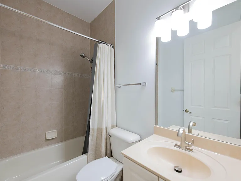 4668 SW 183rd Ave — Photo 7