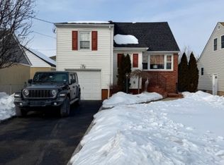 556 Locust Ave, Garwood Boro, NJ 07027