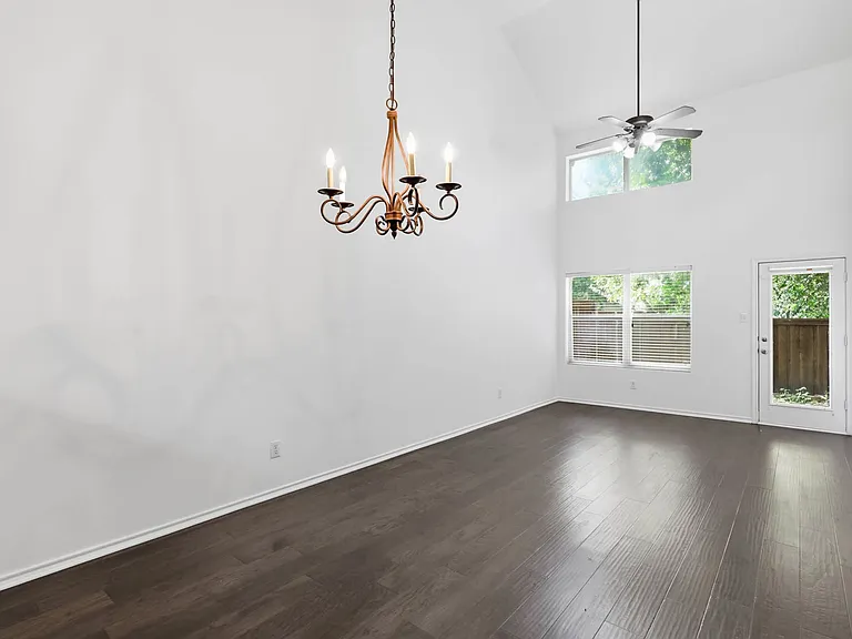 10067 Wake Bridge Dr — Photo 14