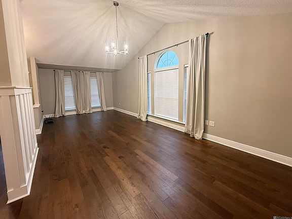3rd image of 1007 Janette Ct