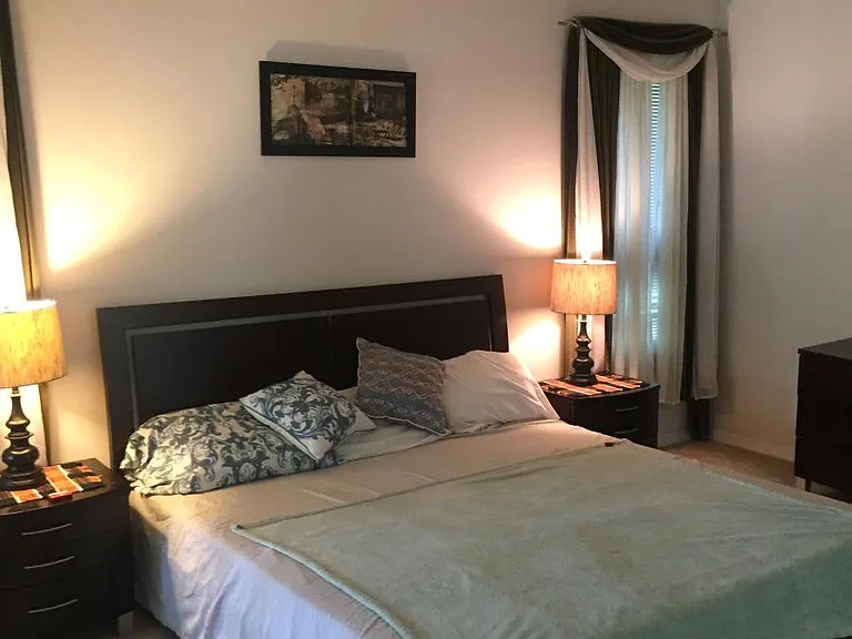 1054 Jardin Dr — Photo 11