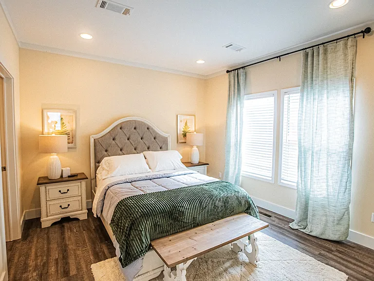 609 Vera K Ct — Photo 4