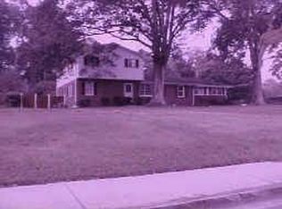 661 Old Powder Springs Rd, Glennville, GA 30427