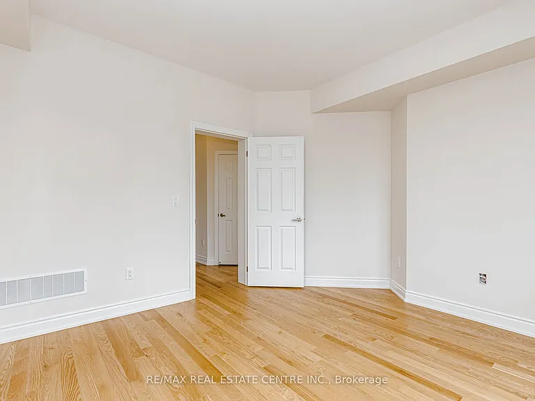 3 Marvin Ave — Photo 18