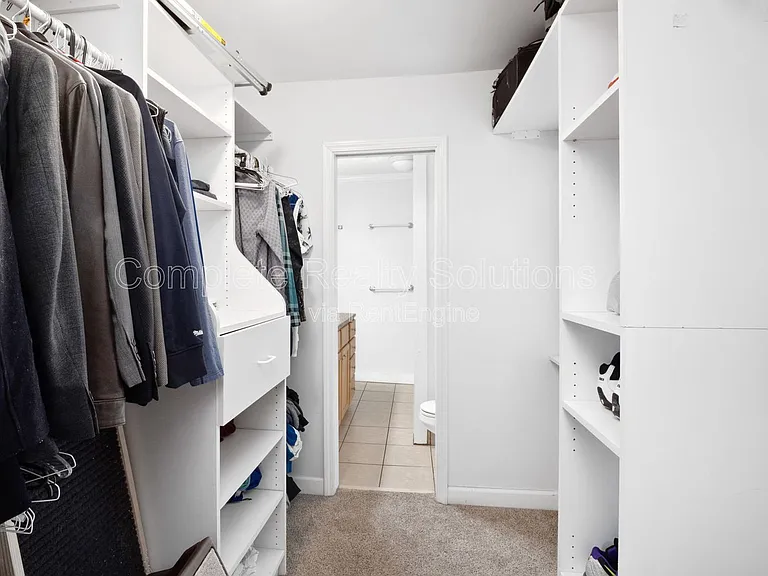 2164 Lafayette Ave — Photo 19