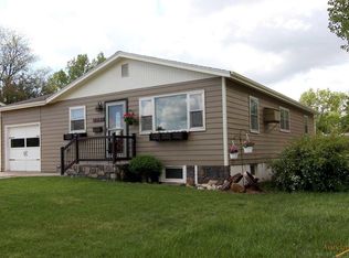 2941 W Saint Anne St, Rapid City, SD 57702