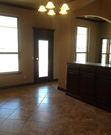 5th image of 9209 30th St