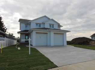 9315 99th Ave, Westlock, AB T7P2A8