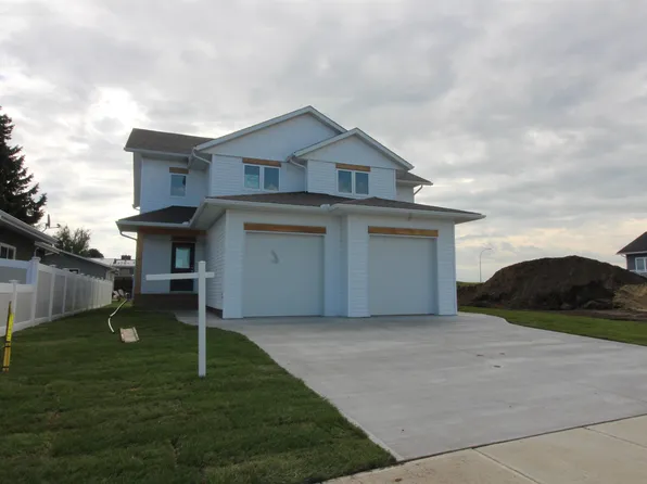9315 99th Ave, Westlock, AB T7P 2A8