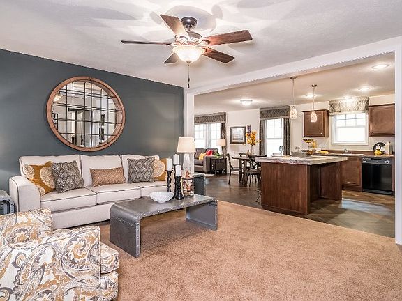 4th image of 516 Courtland Ln #650