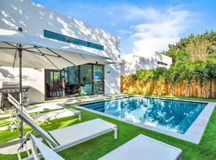 530 NW 41st St, Miami, FL 33127