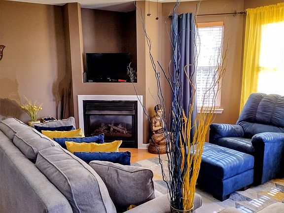 3rd image of 403 Jonathon Ct #403