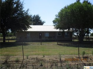 297 Reiland Rd, Seguin, TX 78155