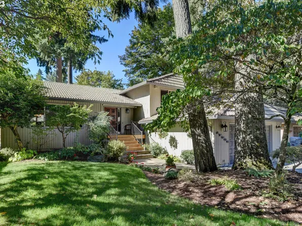17385 SW Thistlebrook Ct, Portland, OR 97224