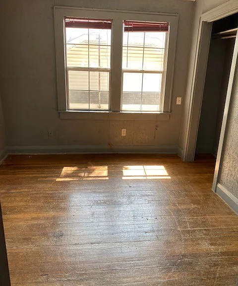 1804 N Market Ave — Photo 7
