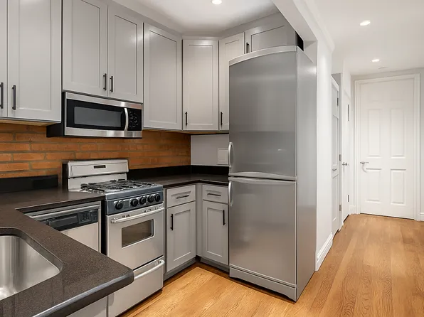 117 Avenue A image 4 of 5