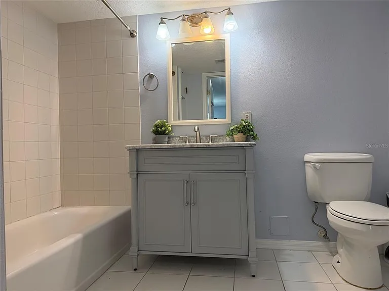 8804 Grand Palms Cir #A — Photo 14