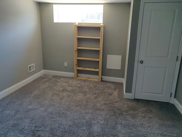 103 S Highland Ave — Photo 20