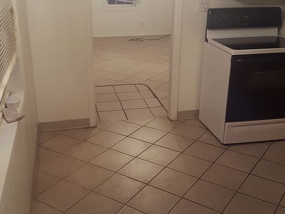 Kitchen/living room